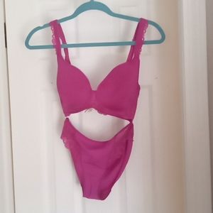 Simone Perele lace underwire bra Beautiful purple color size 34 DD